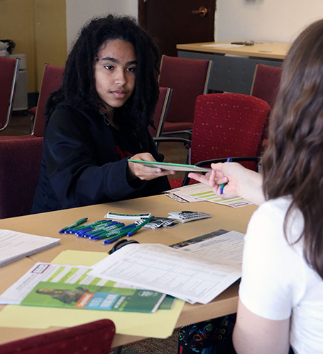 Student meets with an admissions counselor